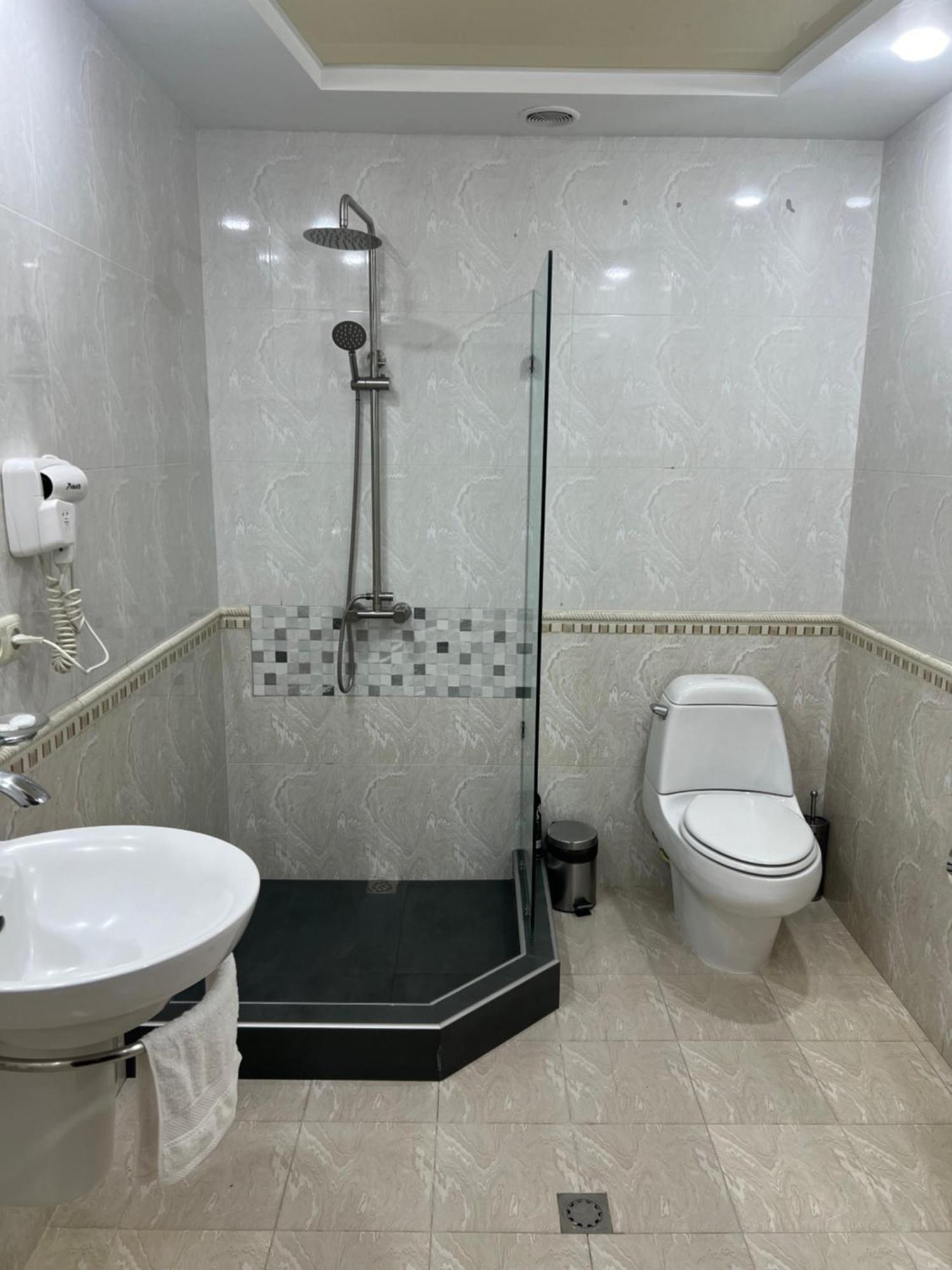Vanatur Hotel Gyumri Ngoại thất bức ảnh