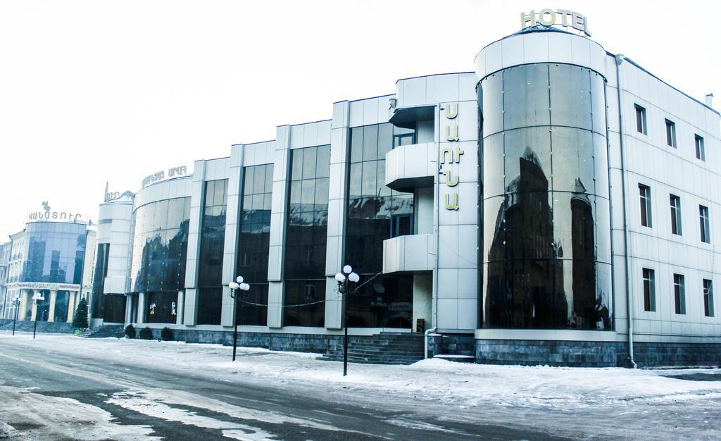 Vanatur Hotel Gyumri Ngoại thất bức ảnh